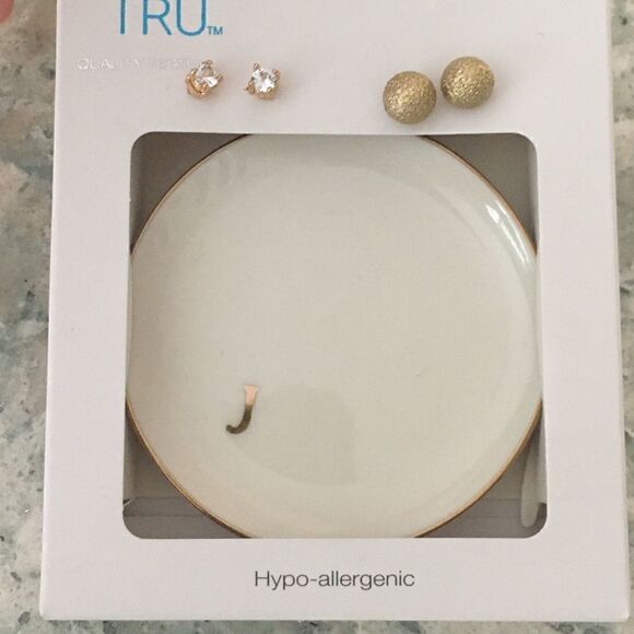 Time and Tru Jewelry - Time and Tru Trinket Bowl and Earrings Set